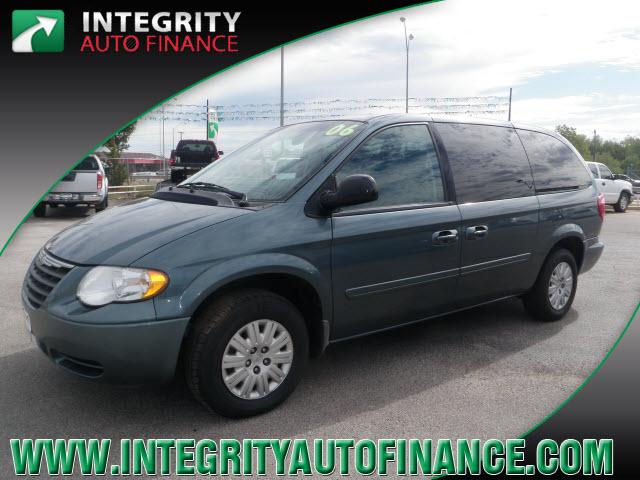2006 Chrysler Town & Country for sale