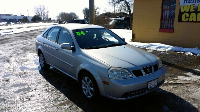 2004 Suzuki Forenza