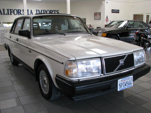 1986 Volvo 240 for sale