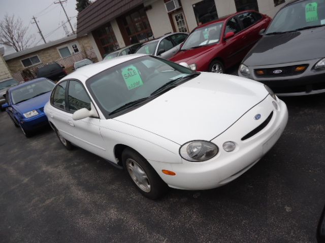 1996 Ford Taurus for sale