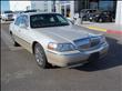 2005 Lincoln Town Car