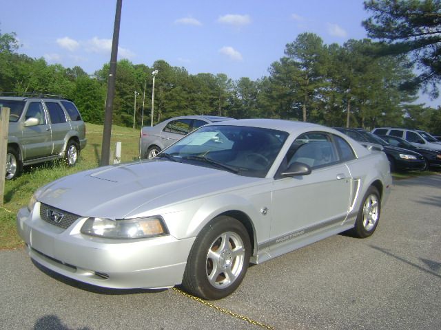 2004 Ford Mustang for sale