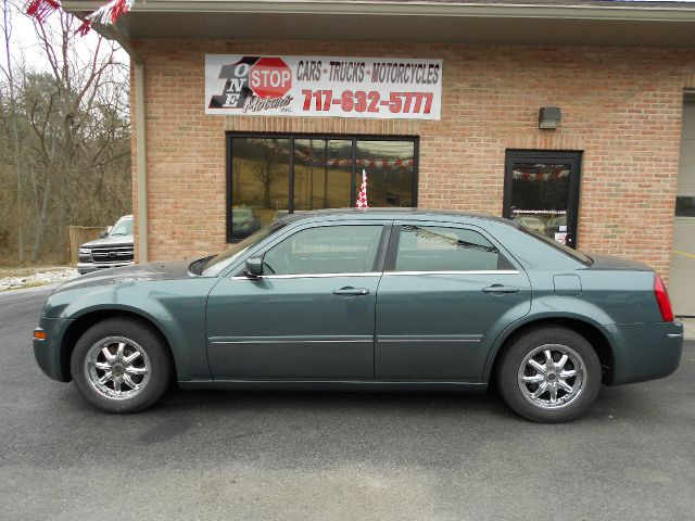 2005 Chrysler 300