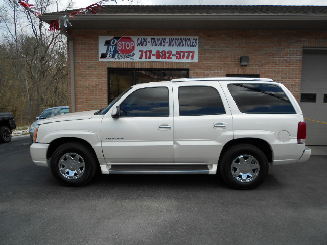 2003 Cadillac Escalade