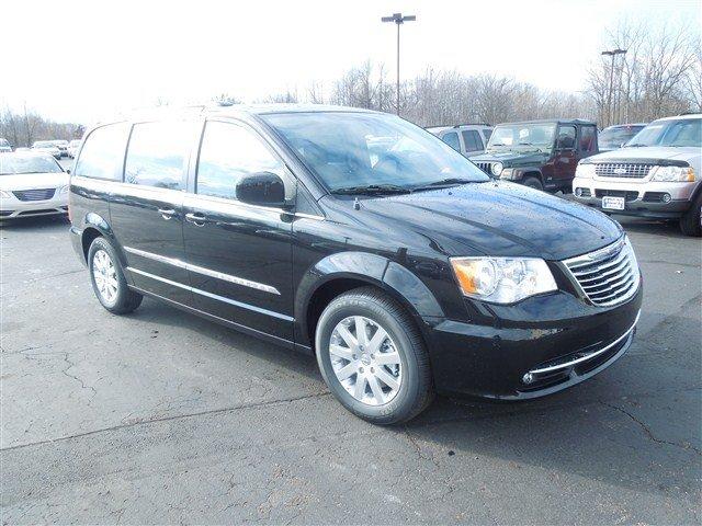 Tothego - 2013 Chrysler Town Country_1