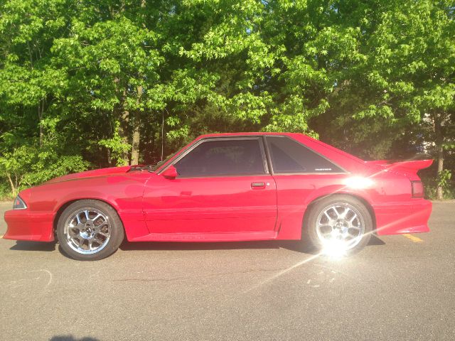 1992 Ford Mustang