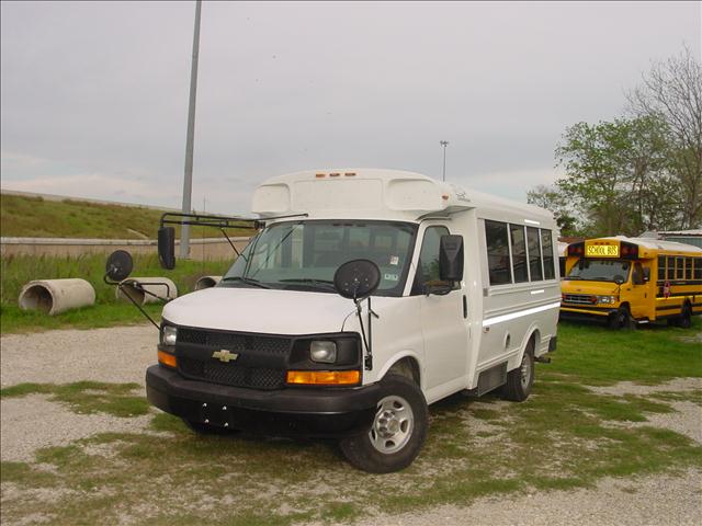 2004 CHEVY EXPRESS for sale