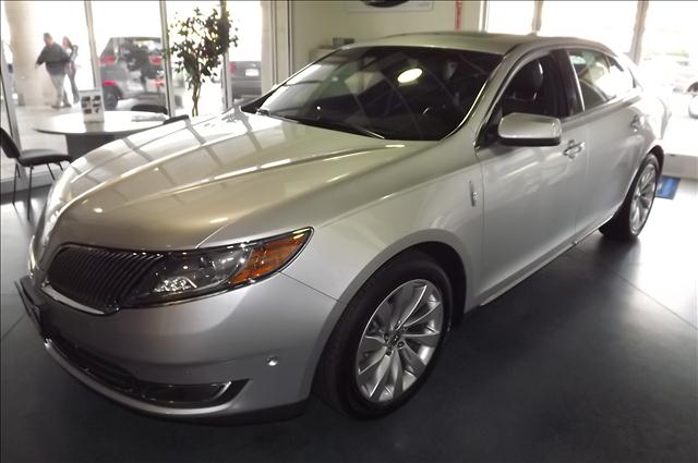2013 Lincoln MKS