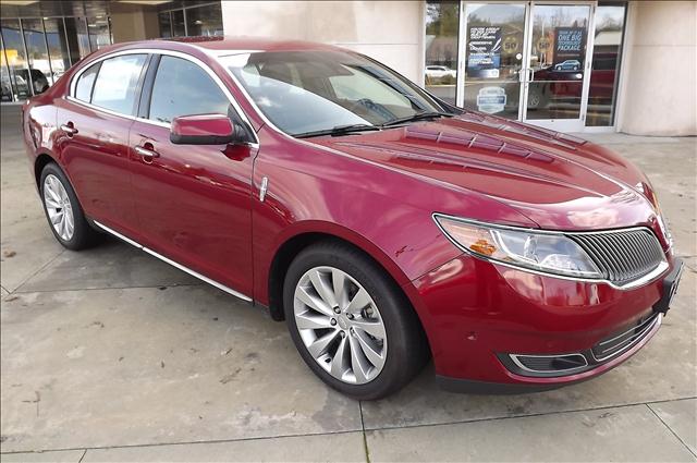 2013 Lincoln MKS