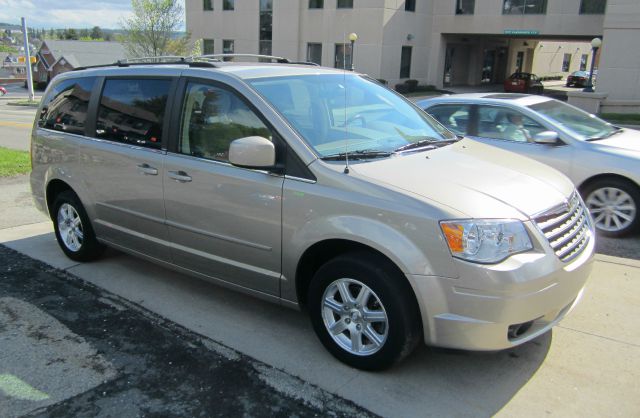 2008 Chrysler Town & Country