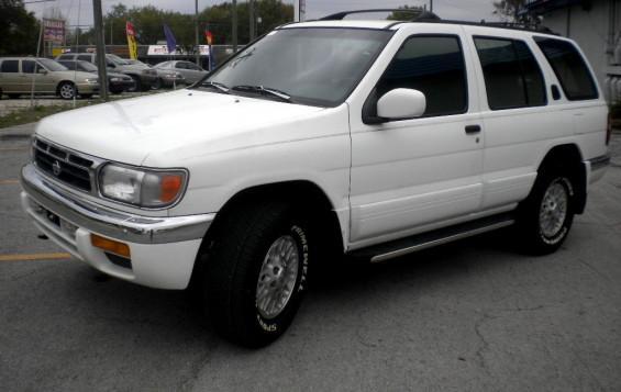 1997 Nissan Pathfinder for sale