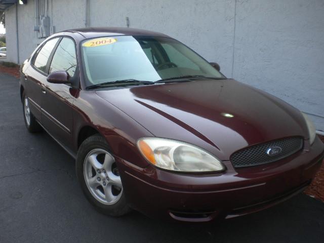 2004 Ford Taurus for sale
