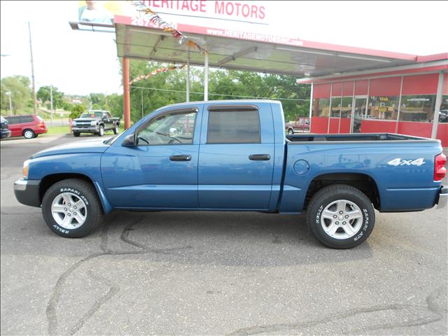 2005 Dodge Dakota for sale