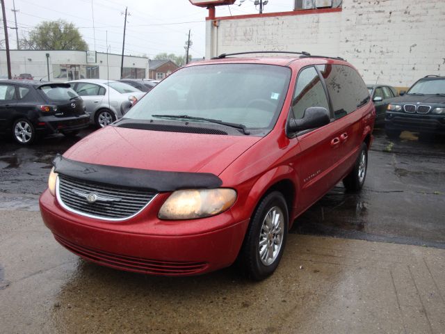 2001 Chrysler Town and Country for sale
