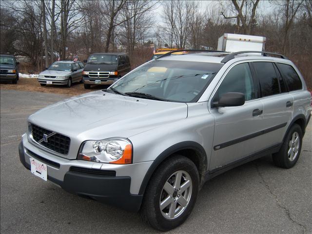 2004 Volvo XC90 for sale