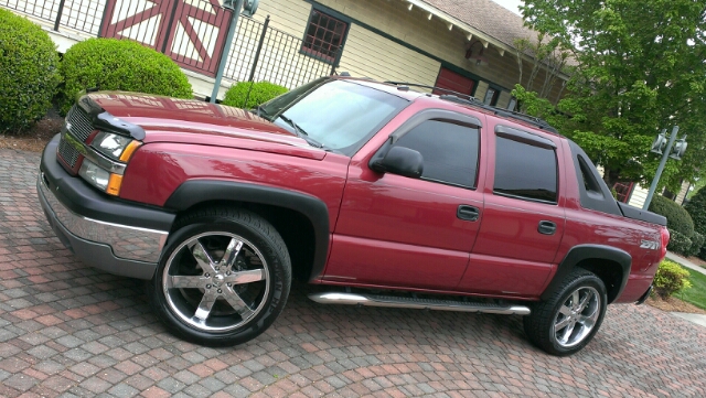 2004 Chevrolet Avalanche - Albemarle, NC