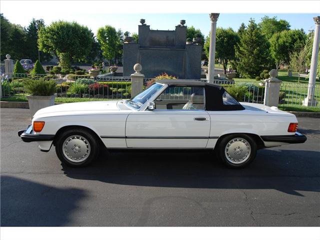 1989 Mercedes-Benz 560 for sale