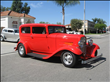 1932 Ford 2 Door Sedan