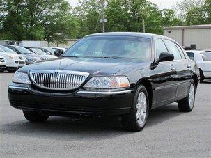 2011 Lincoln Town Car for sale