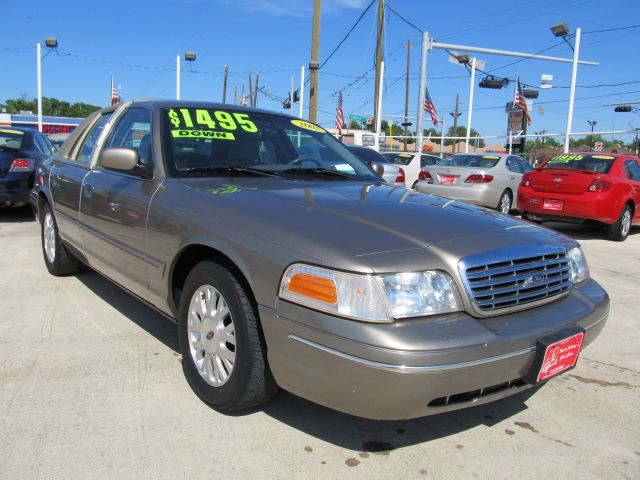 2003 Ford Crown Victoria for sale