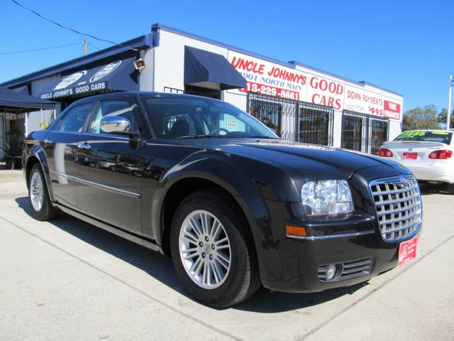 2010 Chrysler 300 for sale
