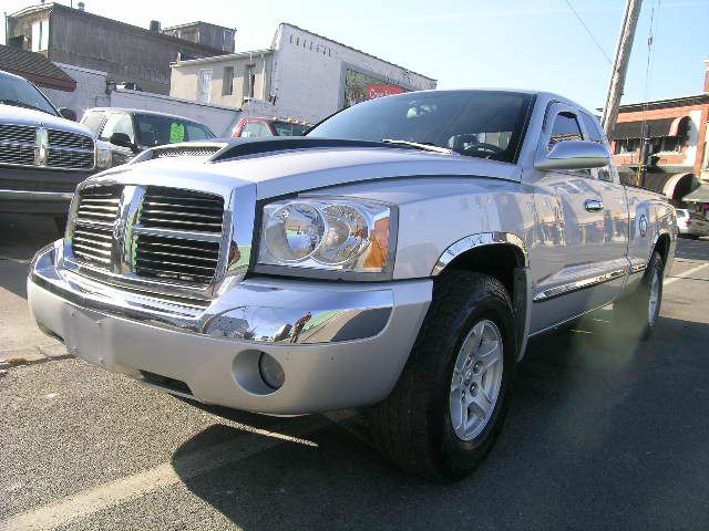 2006 Dodge Dakota