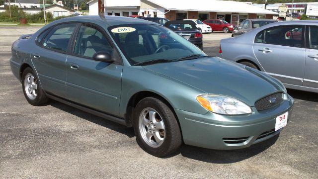 2005 Ford Taurus