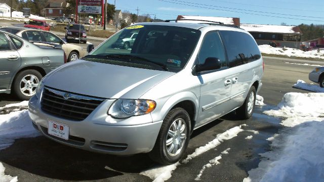 2007 Chrysler Town & Country