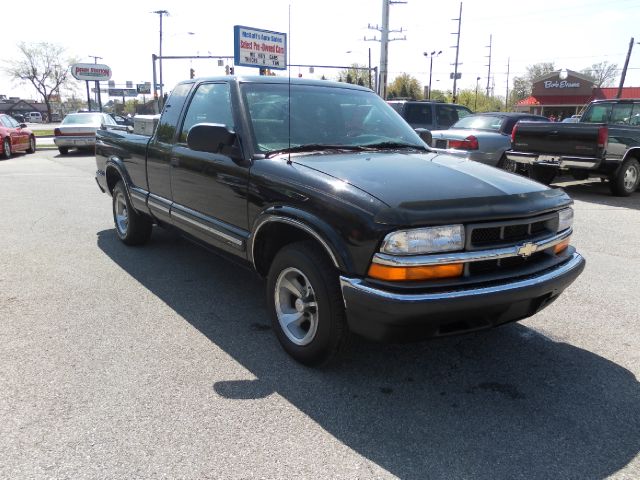 2000 Chevrolet S10 for sale
