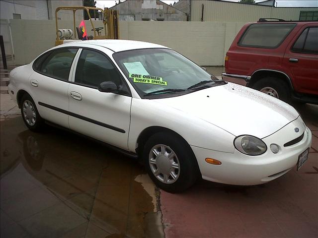 1996 Ford Taurus for sale