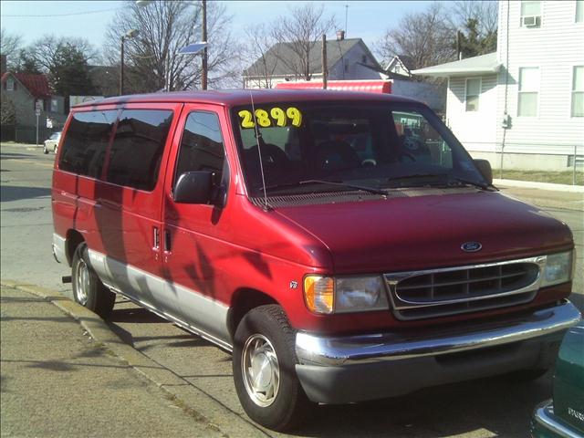1998 Ford Club Wagon for sale