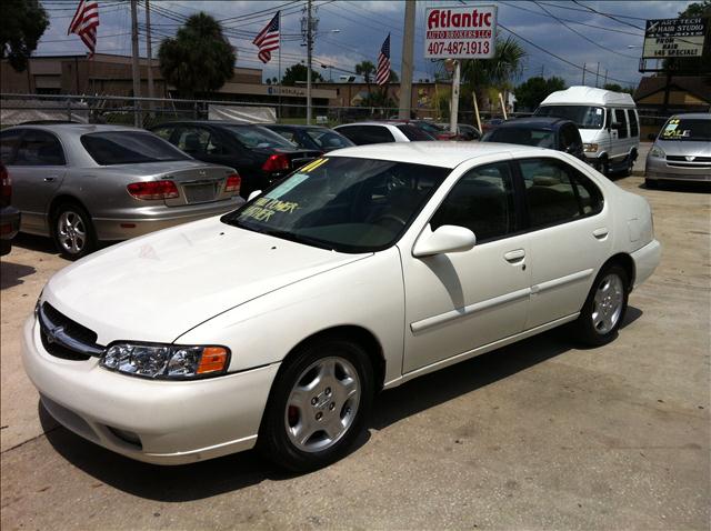 2001 Nissan Altima for sale