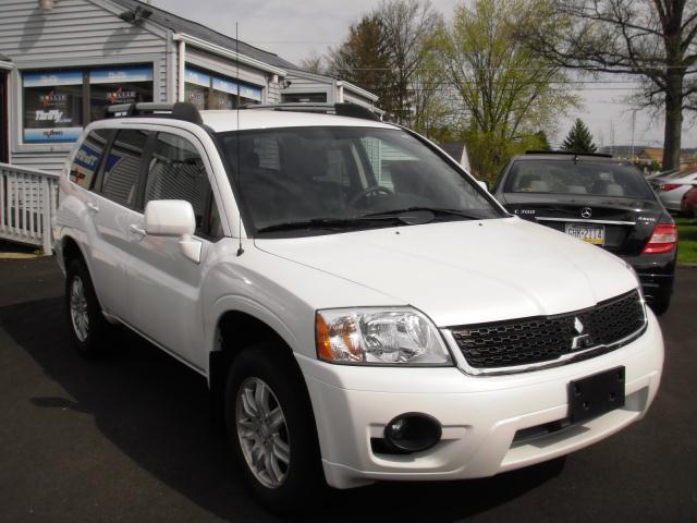 2011 Mitsubishi Endeavor for sale