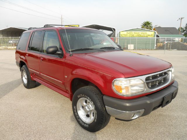 2000 Ford Explorer for sale