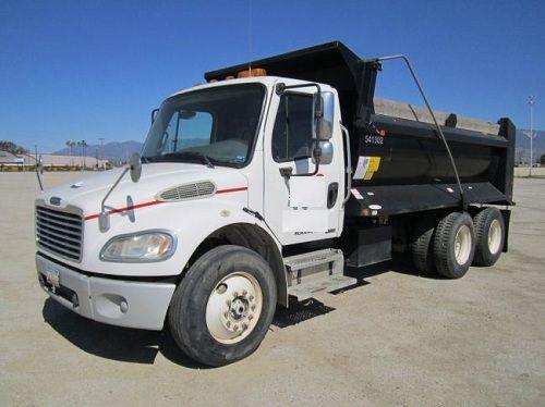 2005 freightliner m-2 for sale