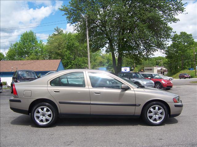 2004 Volvo S60 for sale