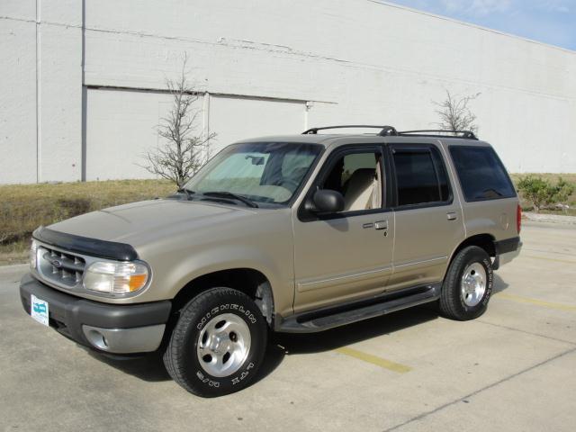 2000 Ford Explorer for sale