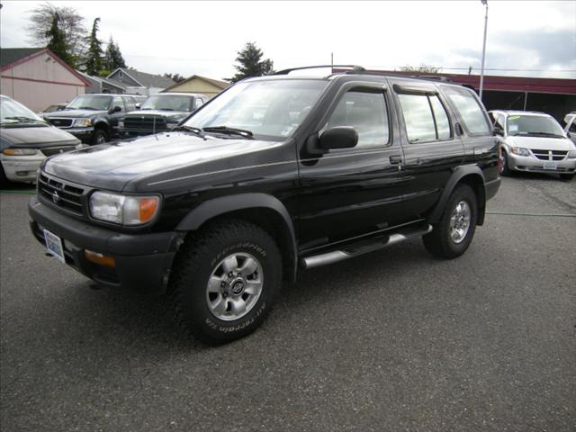 1998 Nissan Pathfinder for sale