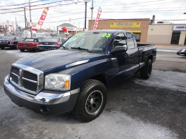 2005 Dodge Dakota