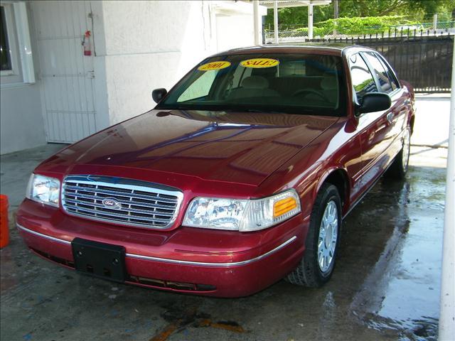 2001 Ford Crown Victoria for sale