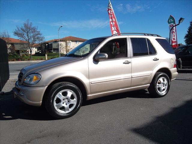 2002 MERCEDES-BENZ M-CLASS ML320 champagne -financing available we accept trade-inswe accept vi