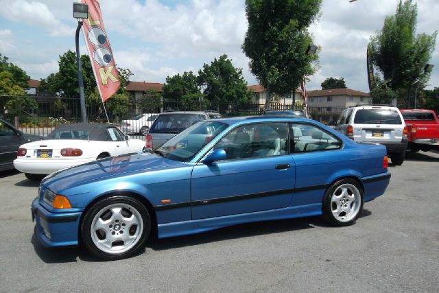 1999 BMW 3 SERIES COUPE estoril blue -this is truly a rare e36 bmw m3 estoril blue with a clean ti