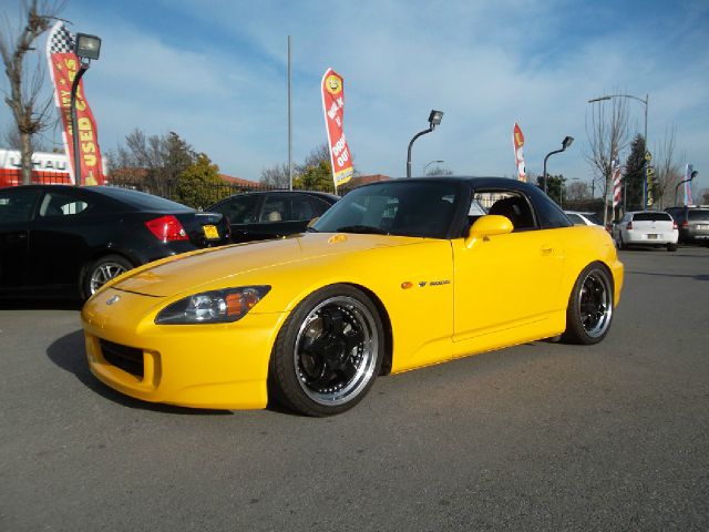 2004 HONDA S2000 ROADSTER yellow -this is truly a clean and original honda s2000 with a clean titl