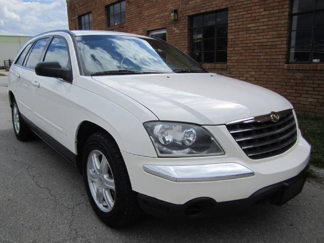 2005 Chrysler Pacifica for sale