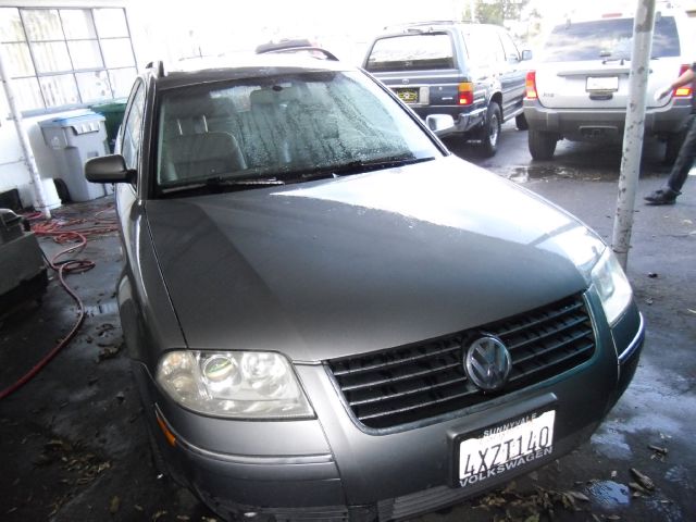 2003 VOLKSWAGEN PASSAT GLX gray 112298 miles VIN WVWYH63B63E025147 