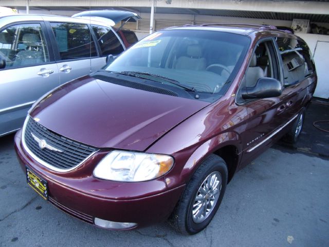 2001 CHRYSLER TOWN  COUNTRY LIMITED maroon 4 door all wheel drive automatic transmission alloy