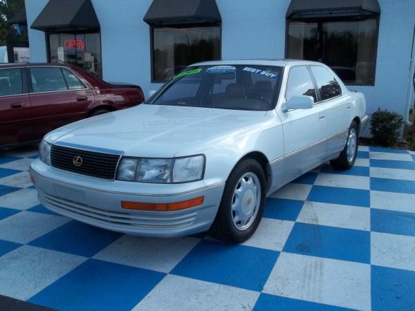 1993 Lexus LS 400