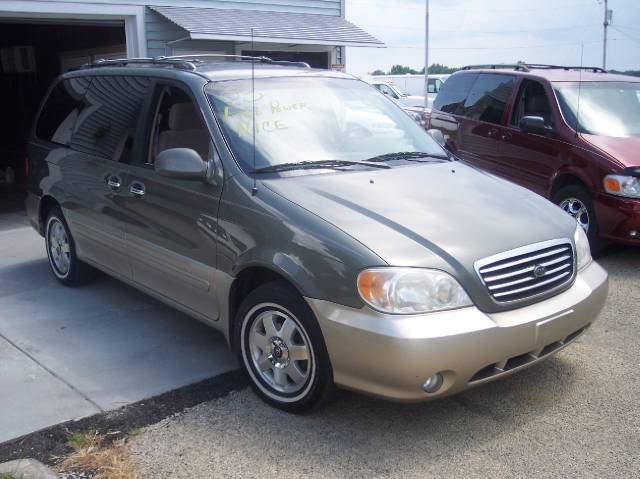 2003 Kia Sedona for sale
