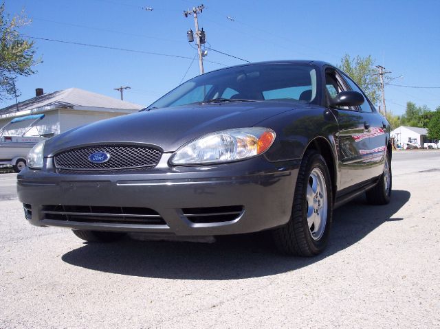2004 Ford Taurus for sale