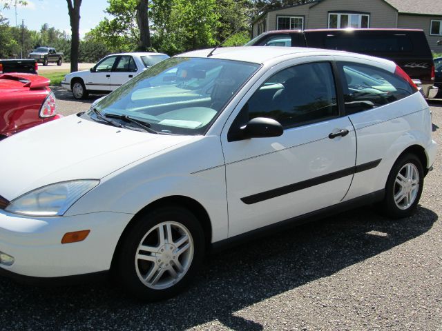 2000 Ford Focus for sale